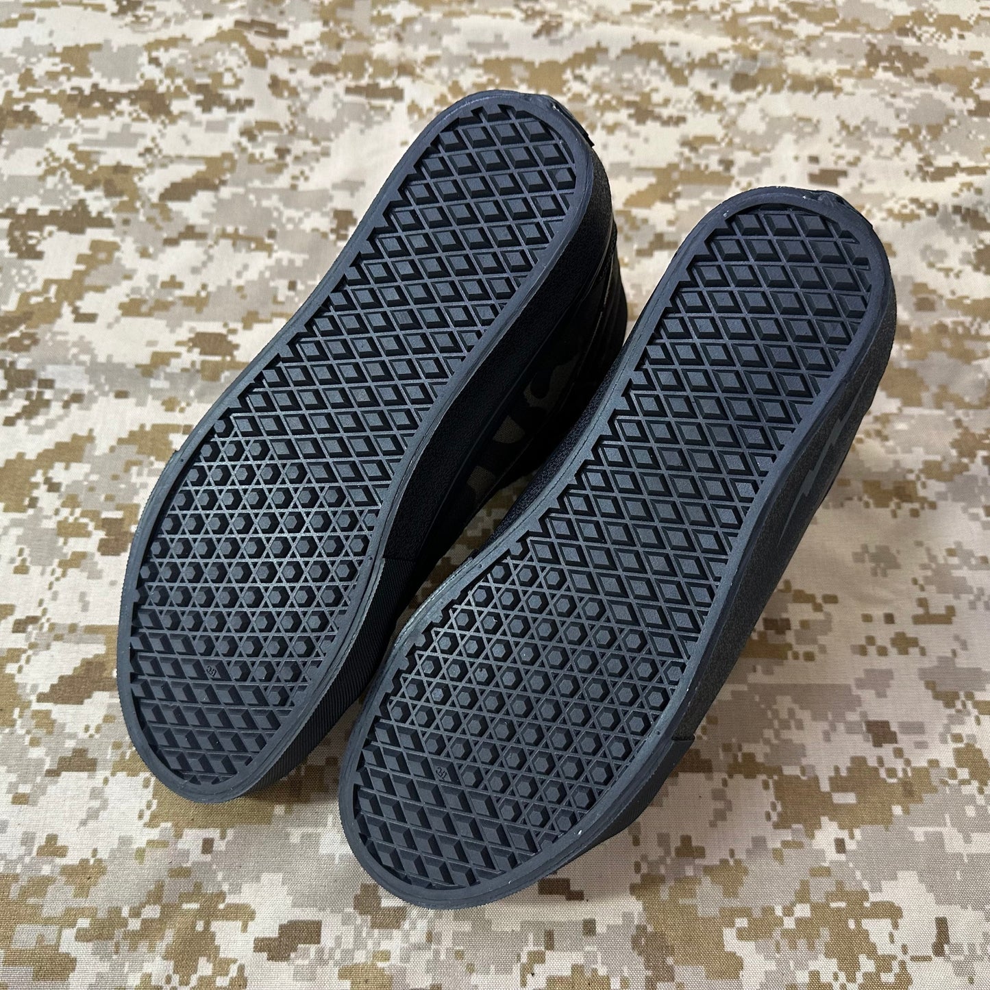 BKG MCBK DEFCON Syndicate SK8-Lo Notchback Shoes