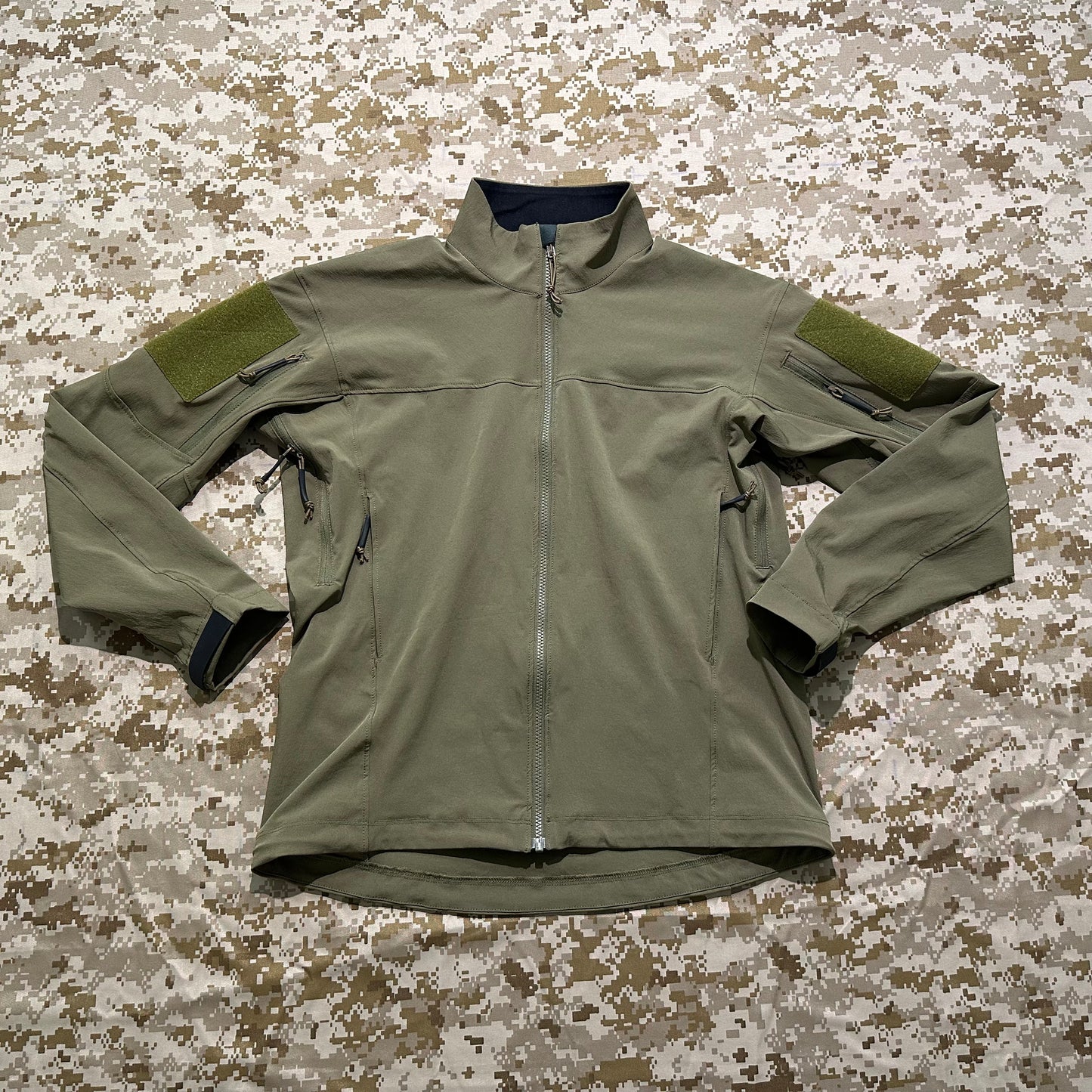 BKG ARC-Style LEAF Crocodile Softshell Gen1 Combat Jacket