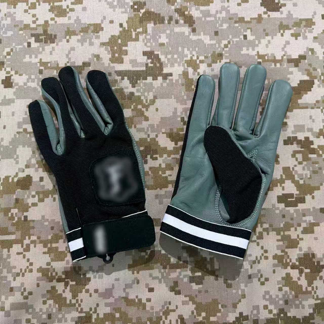 BKG Lightweight Tackified Batting Gloves