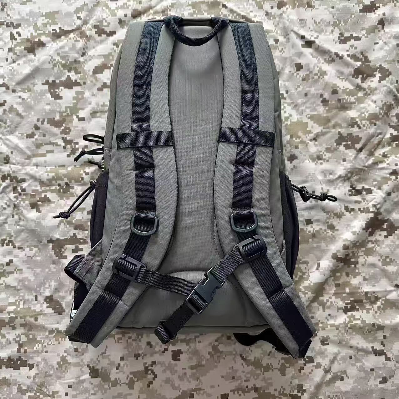 BKG LBT-Style 8005 14L Day Pack Mas Grey