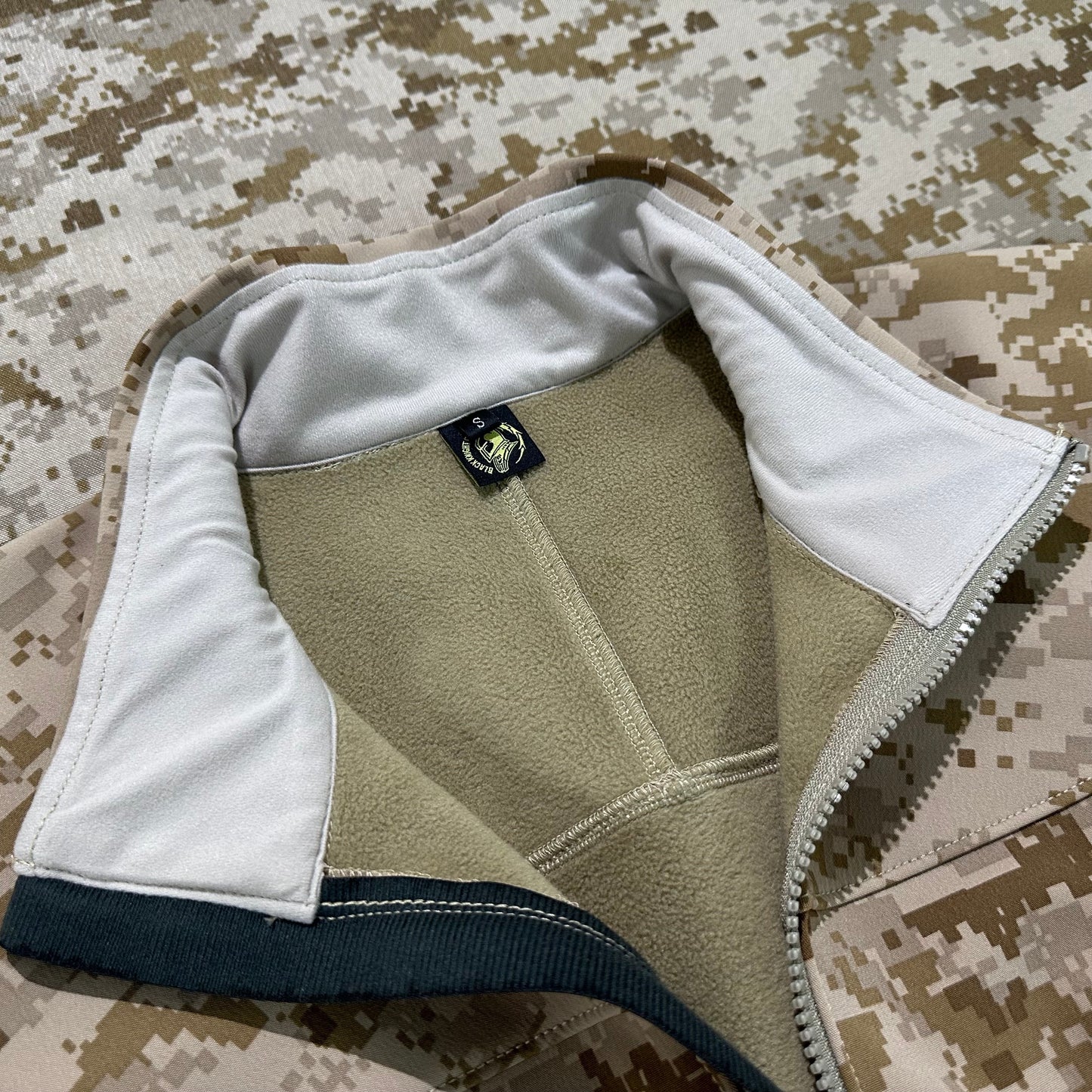 BKG ARC-Style LEAF Minotaur Full Zipper AOR1 Softshell Combat Jacket