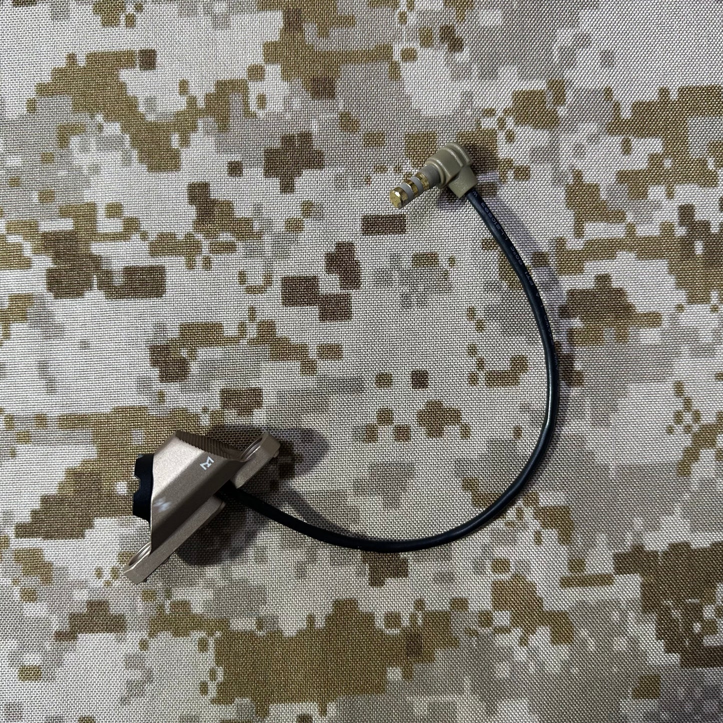 BKG X DIJIA UT-Style NGAL Laser Hot Button