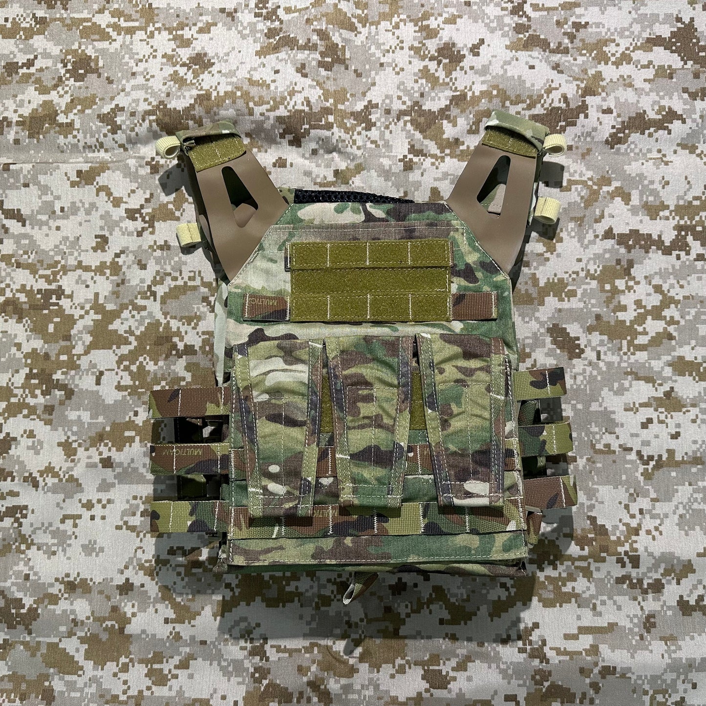 BKG CP-Style Multicam NJPC Large Plate Carrier - Genuine USA 500D Tactical Vest