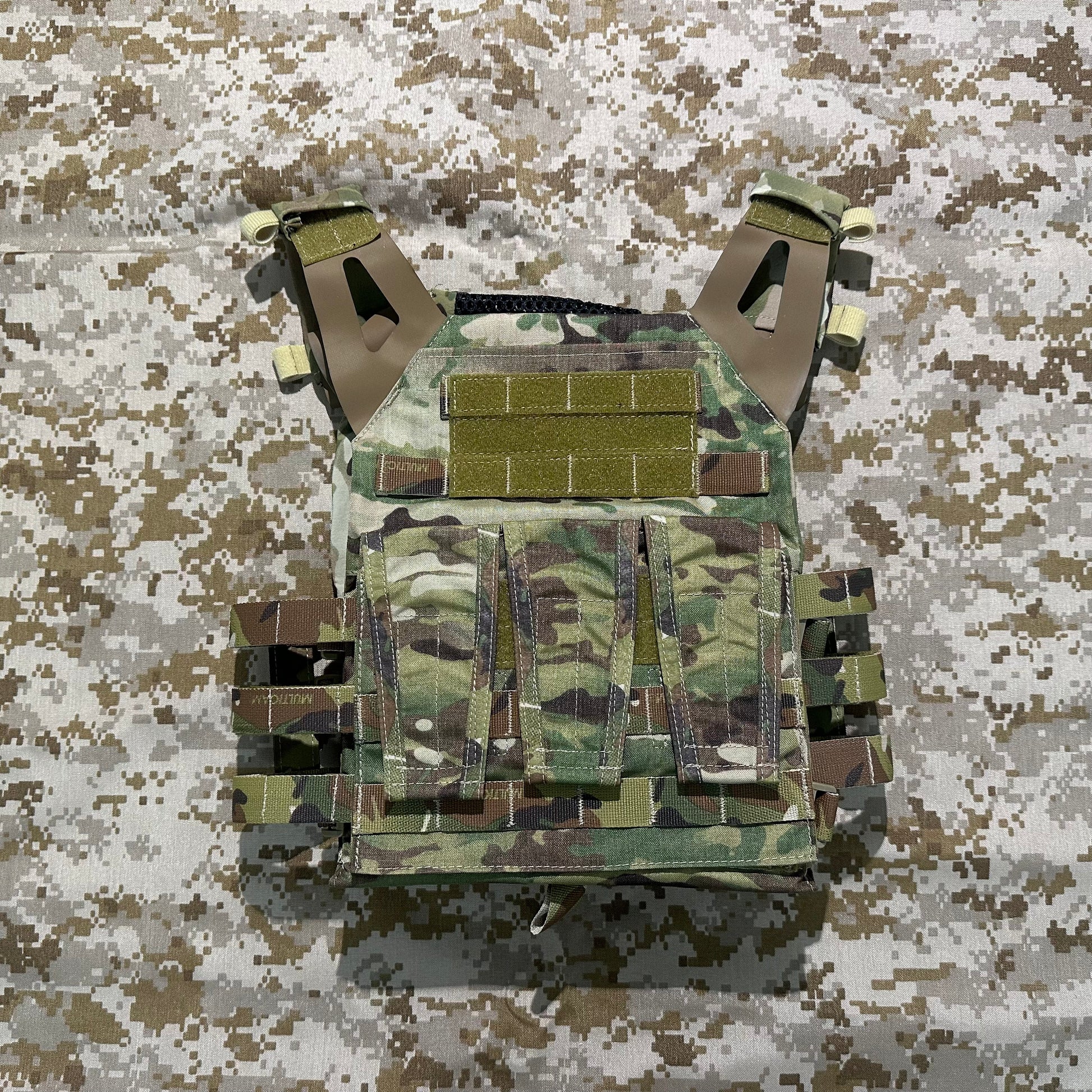 BKG CP-Style Multicam NJPC Large Plate Carrier - Genuine USA 500D Tactical Vest