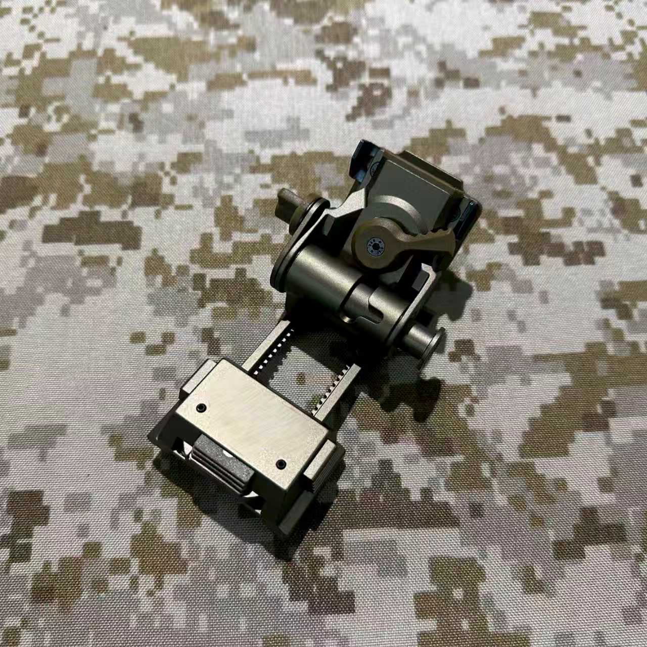 BKG L4G24 Aluminum NVG Mount