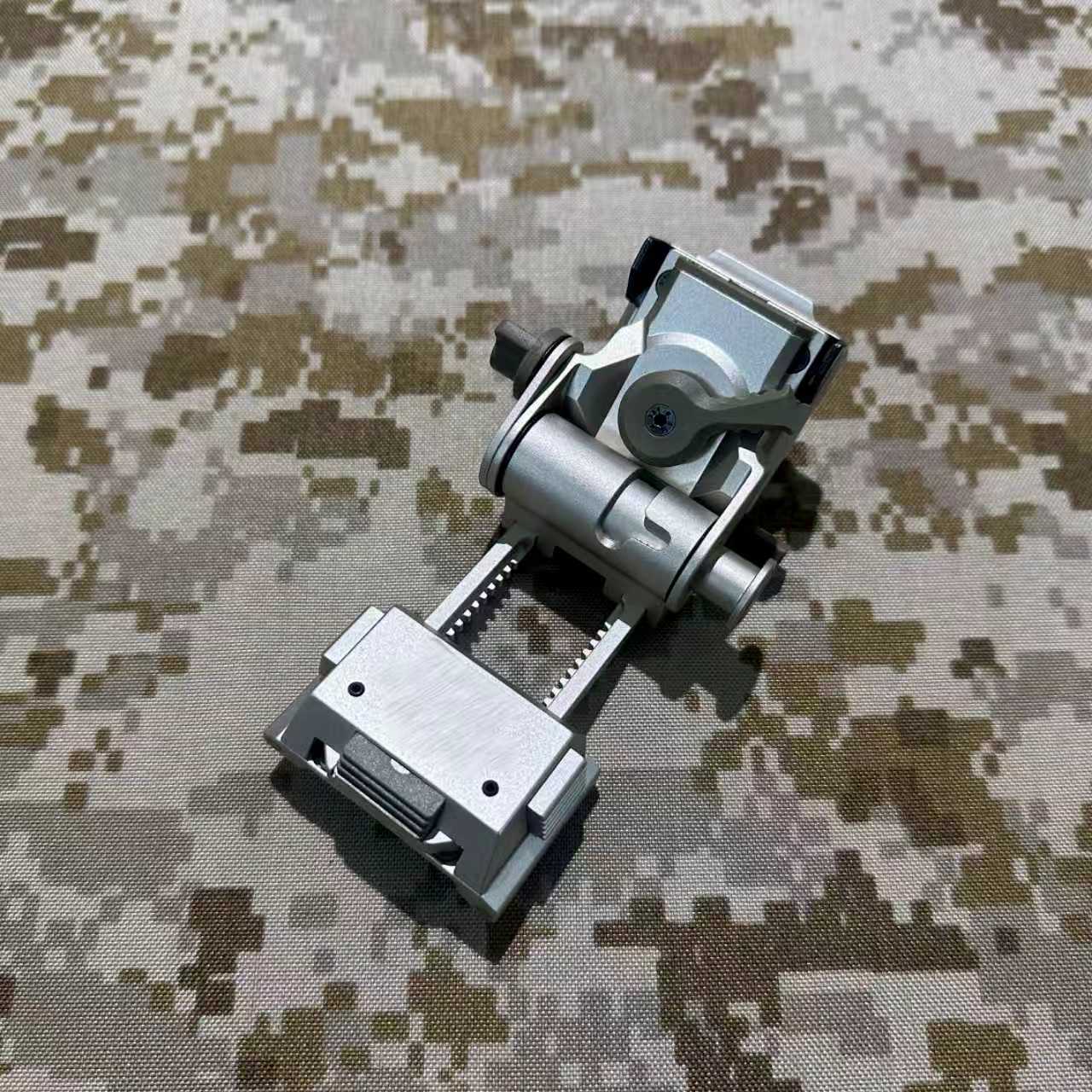 BKG L4G24 Aluminum NVG Mount