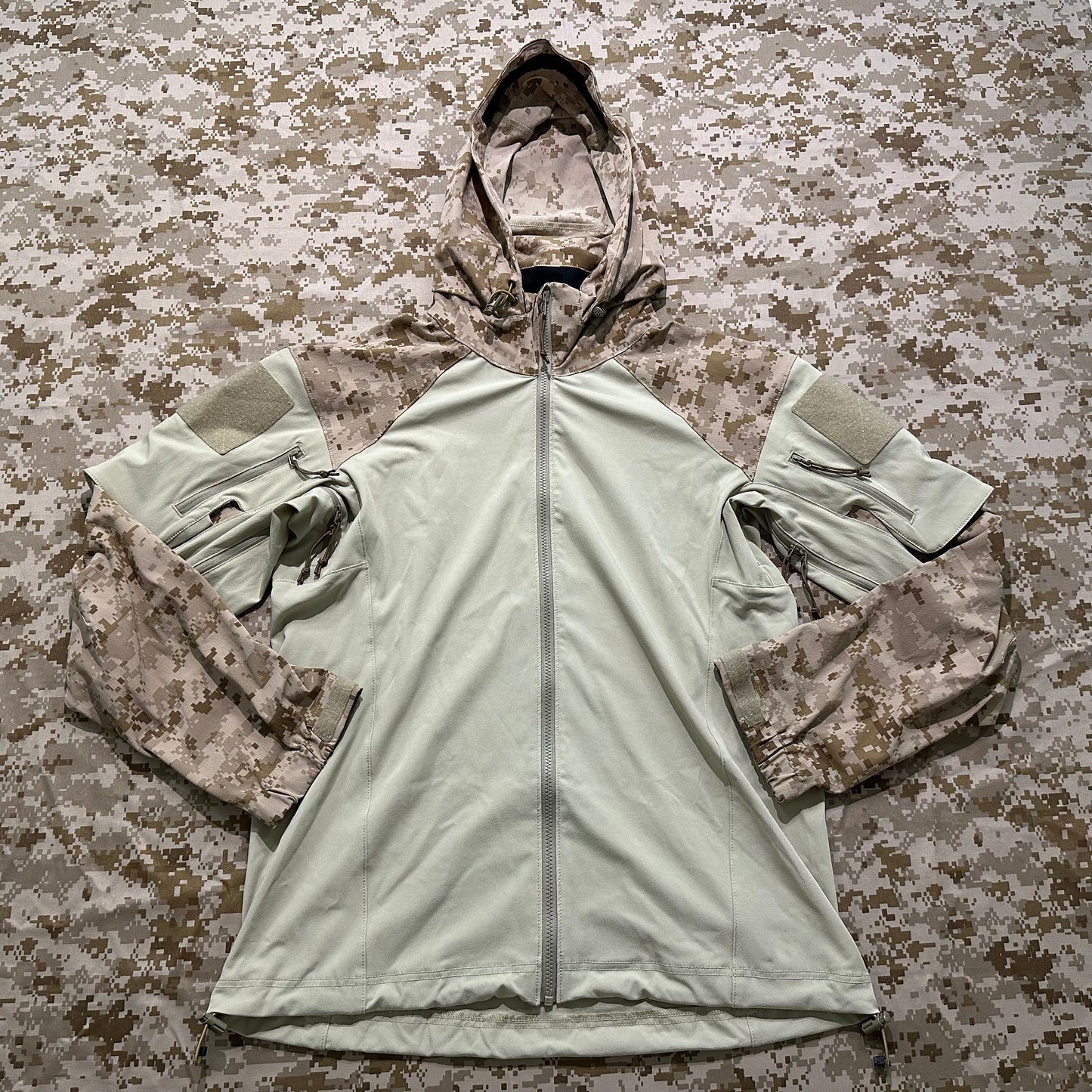 BKG ARC-Style LEAF Gryphon Prototype Halfshell Jacket