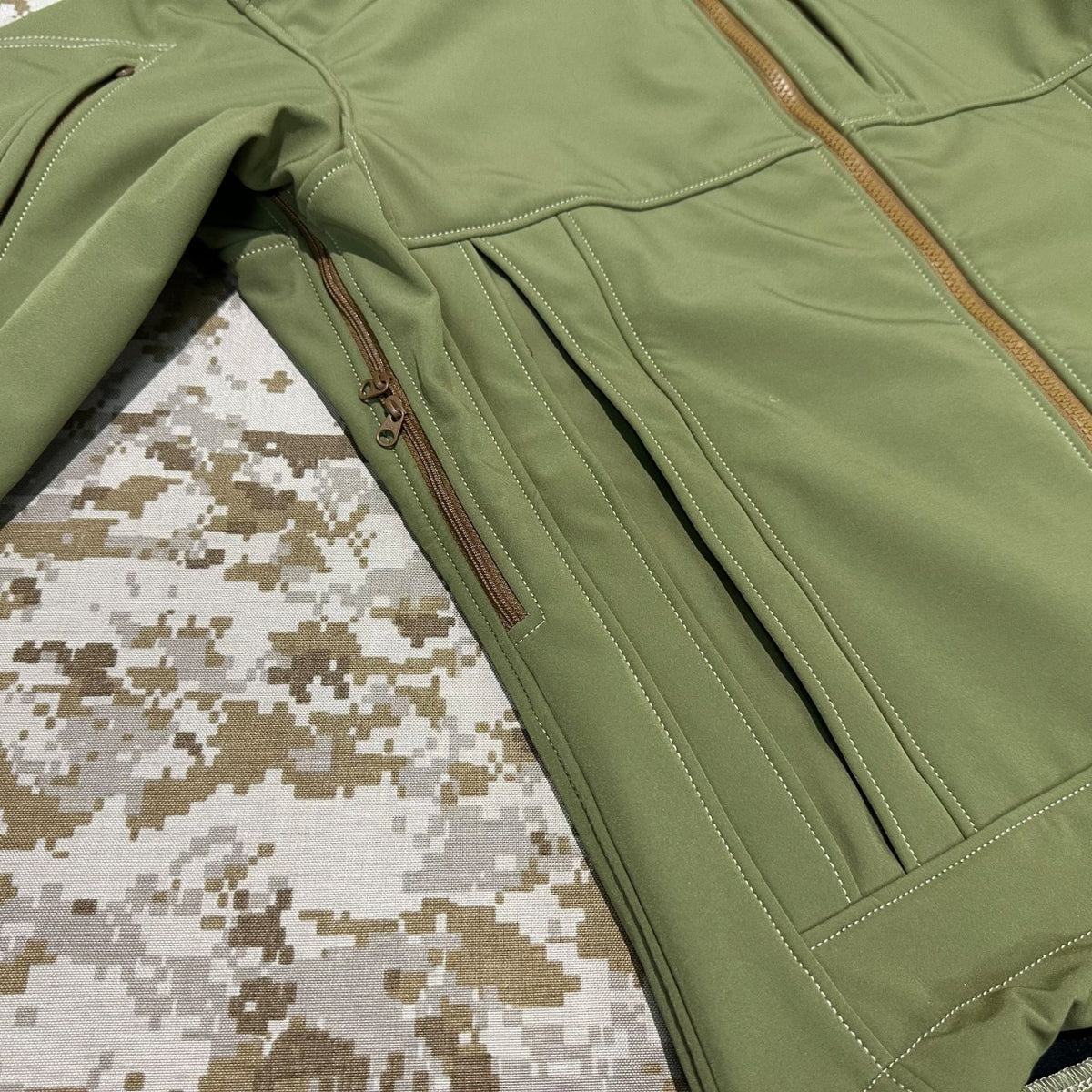 BKG BE-Style Cold Fusion Gen1 Coyote Green Softshell Combat Jacket