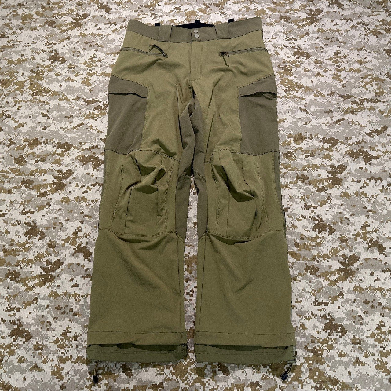 BKG ARC-Style Gryphon Crocodile Sotfshell Combat Pants