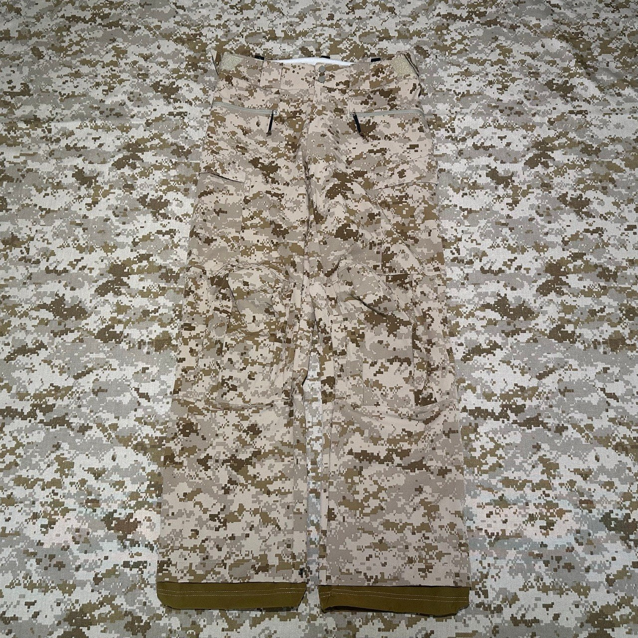 BKG ARC-Style NSW Version Gryphon AOR1 Sotfshell Combat Pants
