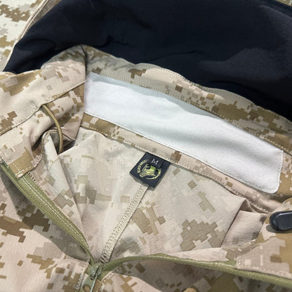 BKG ARC-style Gryphon AOR1&Black Prototype Halfshell Jacket