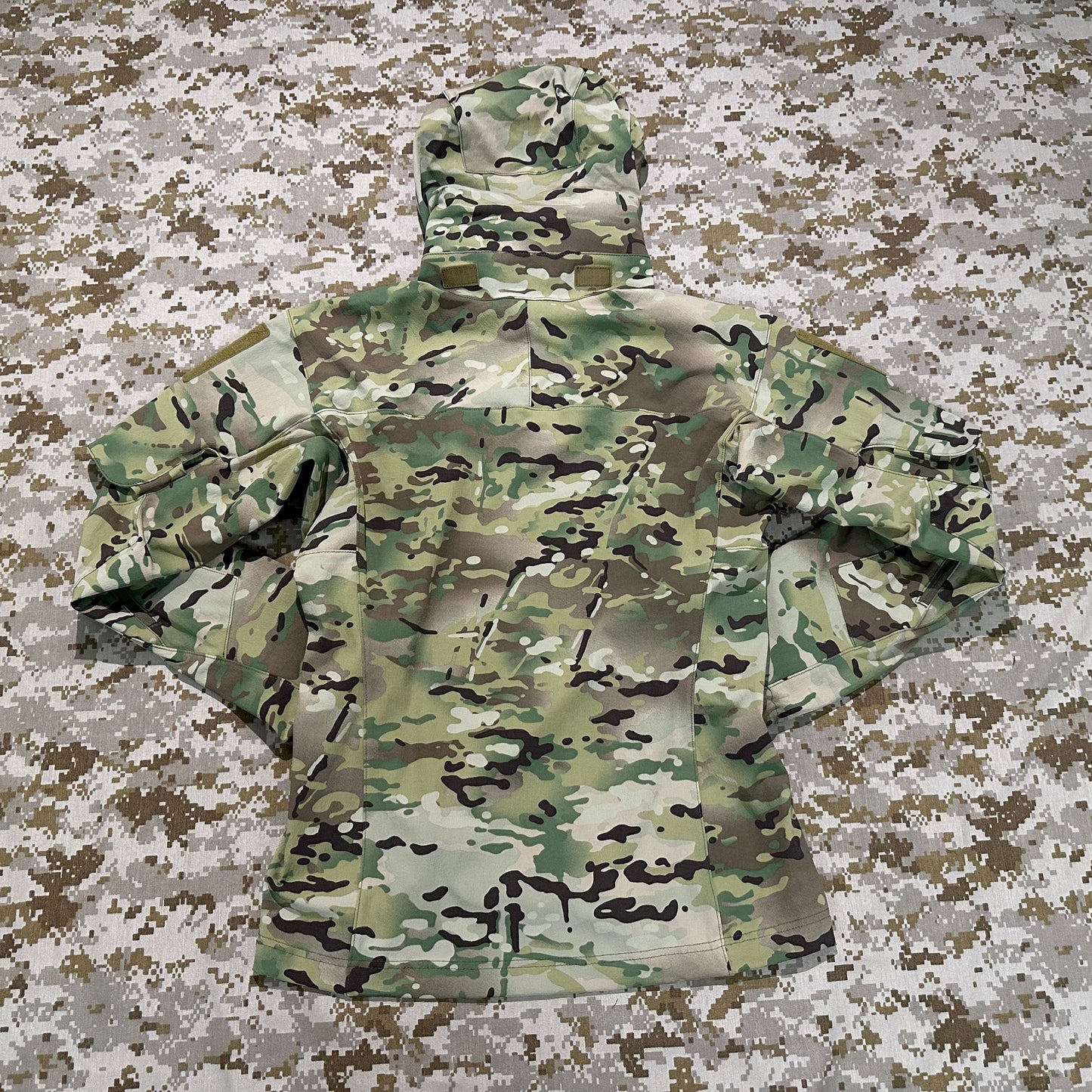 BKG ARC-style Gryphon Multicam Halfshell Jacket